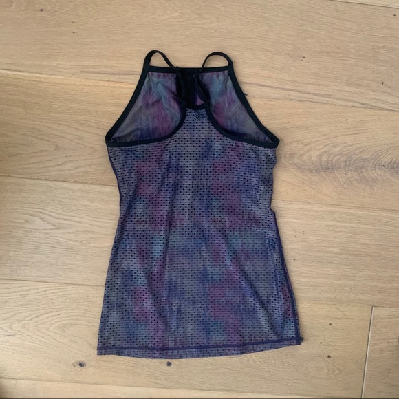 WITH (wear it to heart) top with build in support - Picture 3 of 6